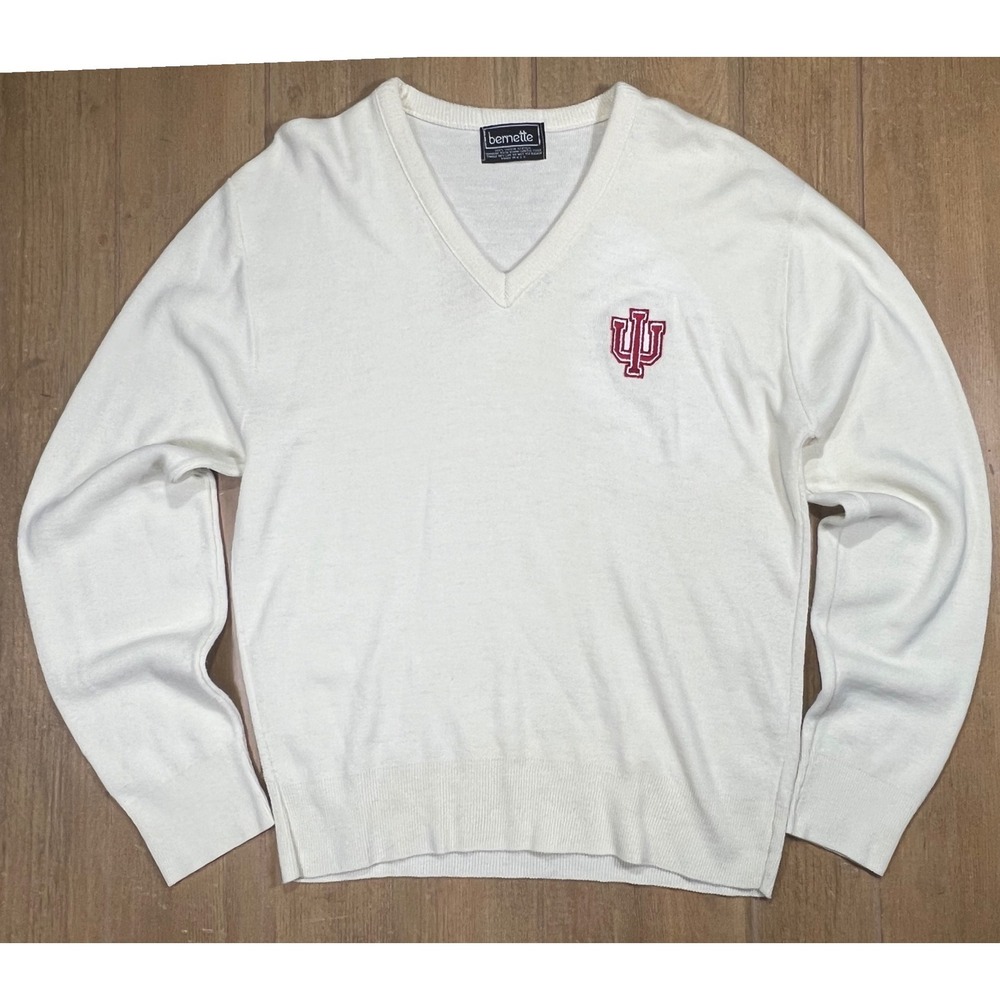Bernette Indiana University V-Neck Sweater Cream vintage Embroidered USA Made